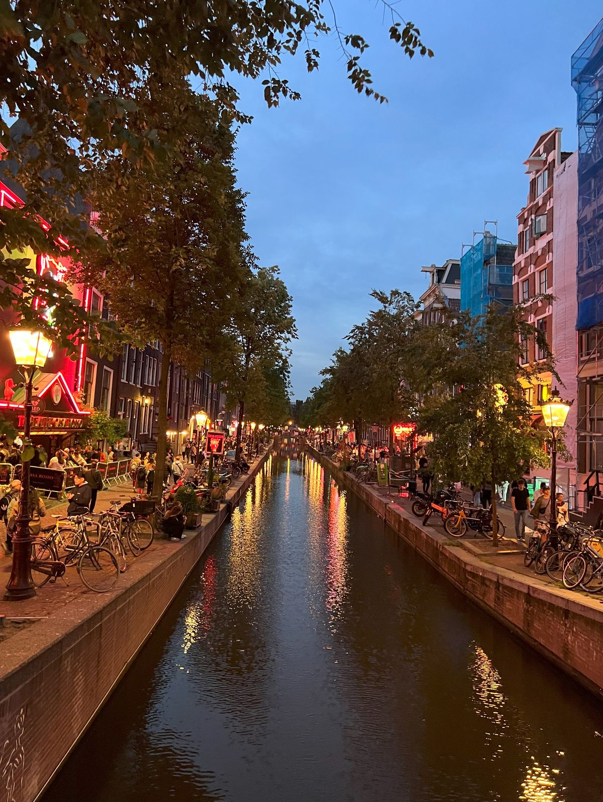 Amsterdam'a Uygun Fiyata Seyahat ve Yapılacaklar